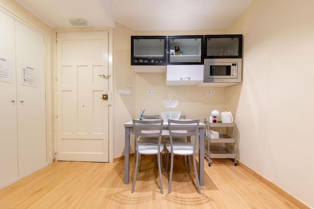 Exclusive & Cozy Apartment In The Center Of Soria Exterior photo